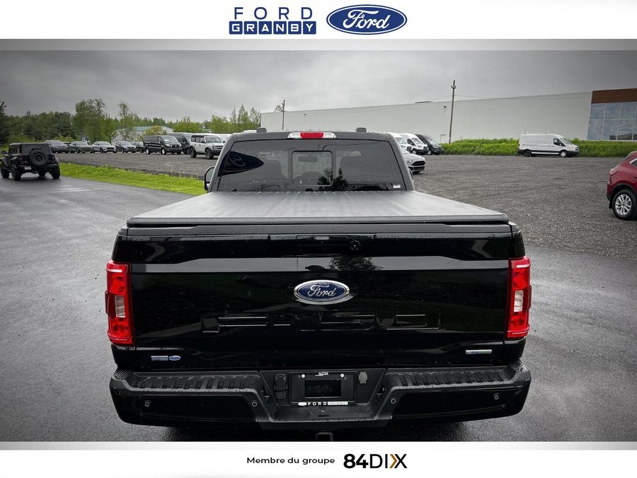 Ford F-150 XLT cabine SuperCrew 4RM caisse de 6,5 pi 2023 Noir