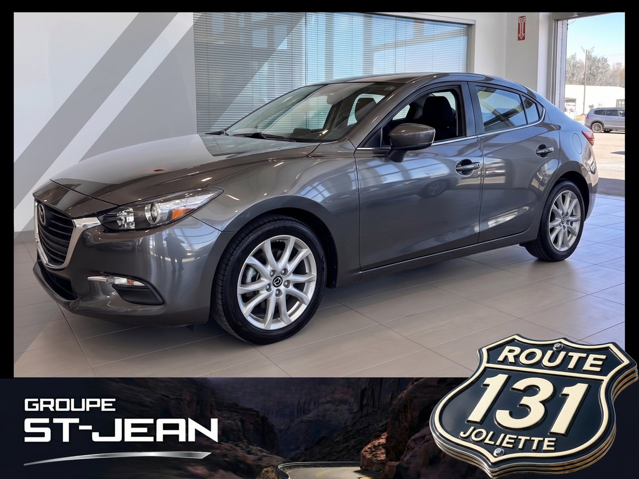Mazda Mazda3 2018 Gris Notre-Dame-des-Prairies - photo #0