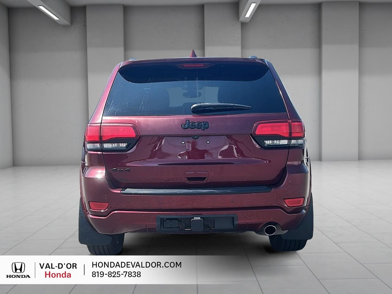 2018 Jeep Grand Cherokee Altitude IV 4x4 *Disponibilité limitée* Red Val-d'Or - photo #2
