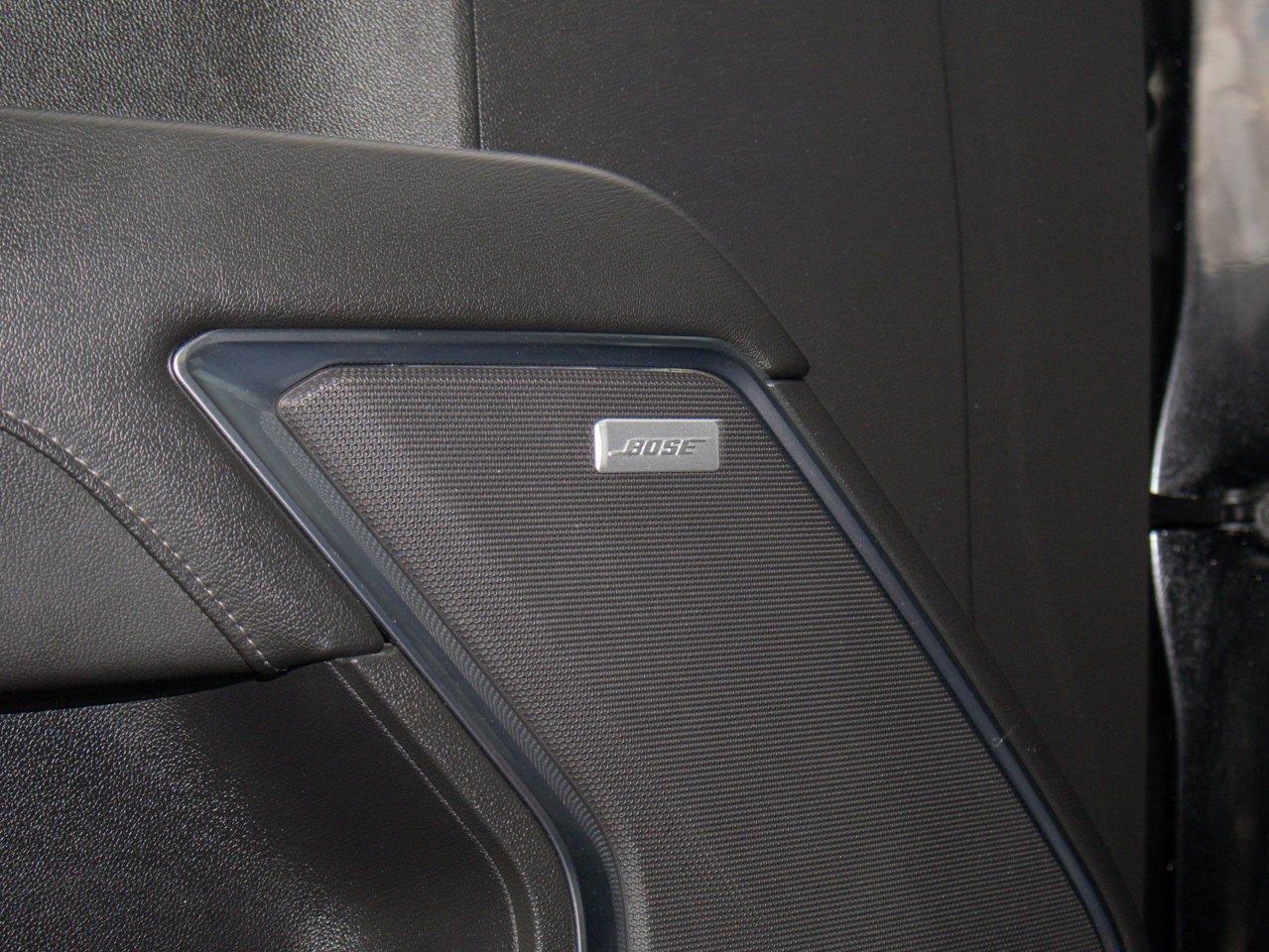 2024 Chevrolet Silverado 1500 4WD Crew Cab 147 RST Black Sherwood Park - photo #20