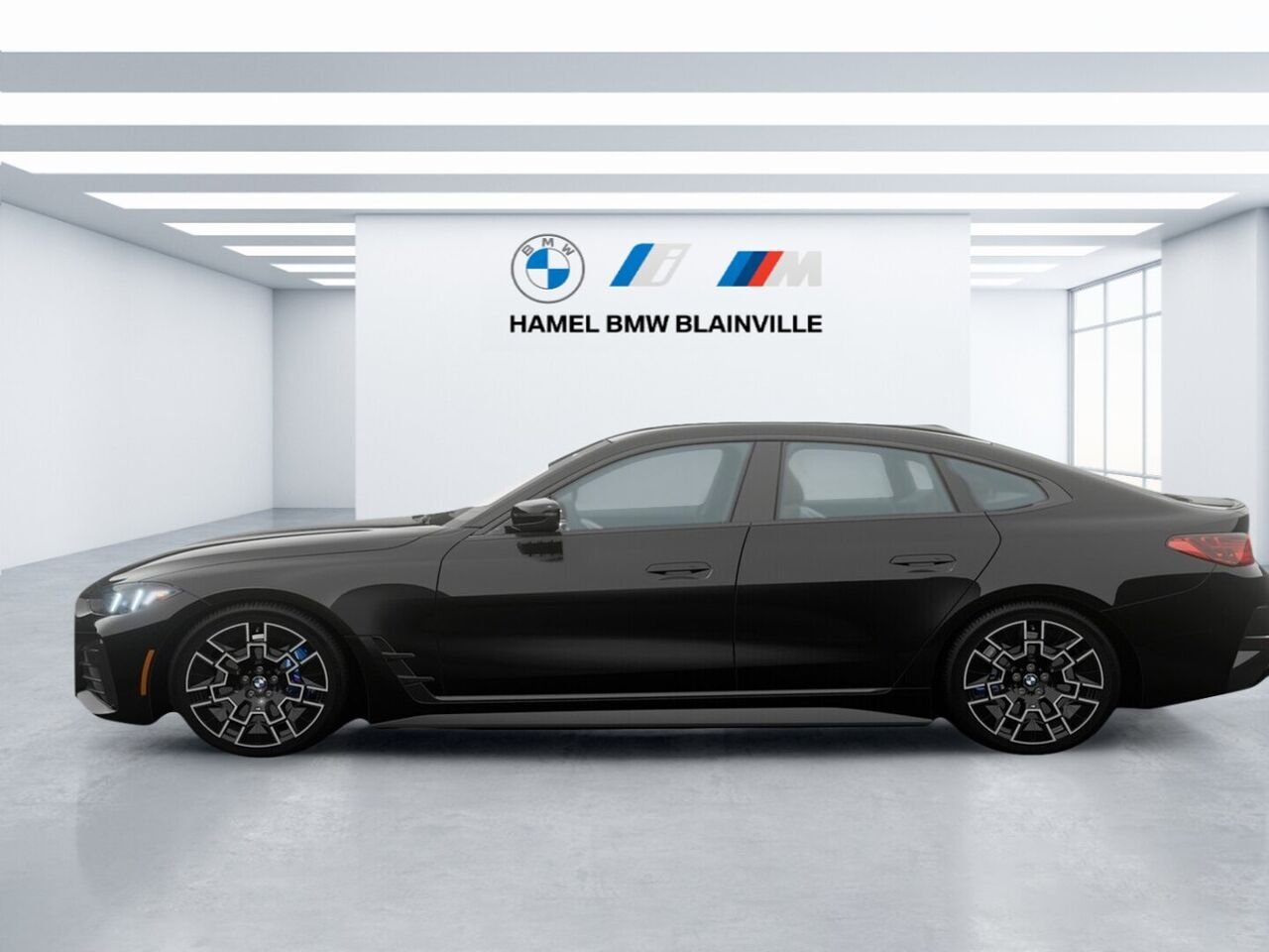 2026 BMW i4 xDrive40 Black Sapphire Metallic Blainville - photo #3
