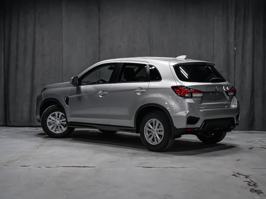 Mitsubishi RVR SE 2026 Gris titane