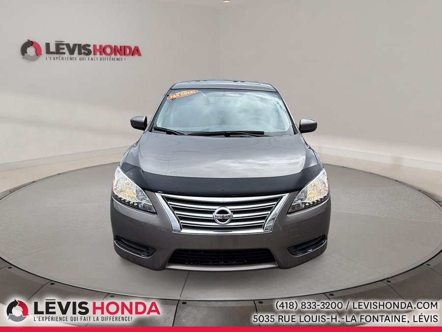 Nissan Sentra SV 2015 2015 Gris