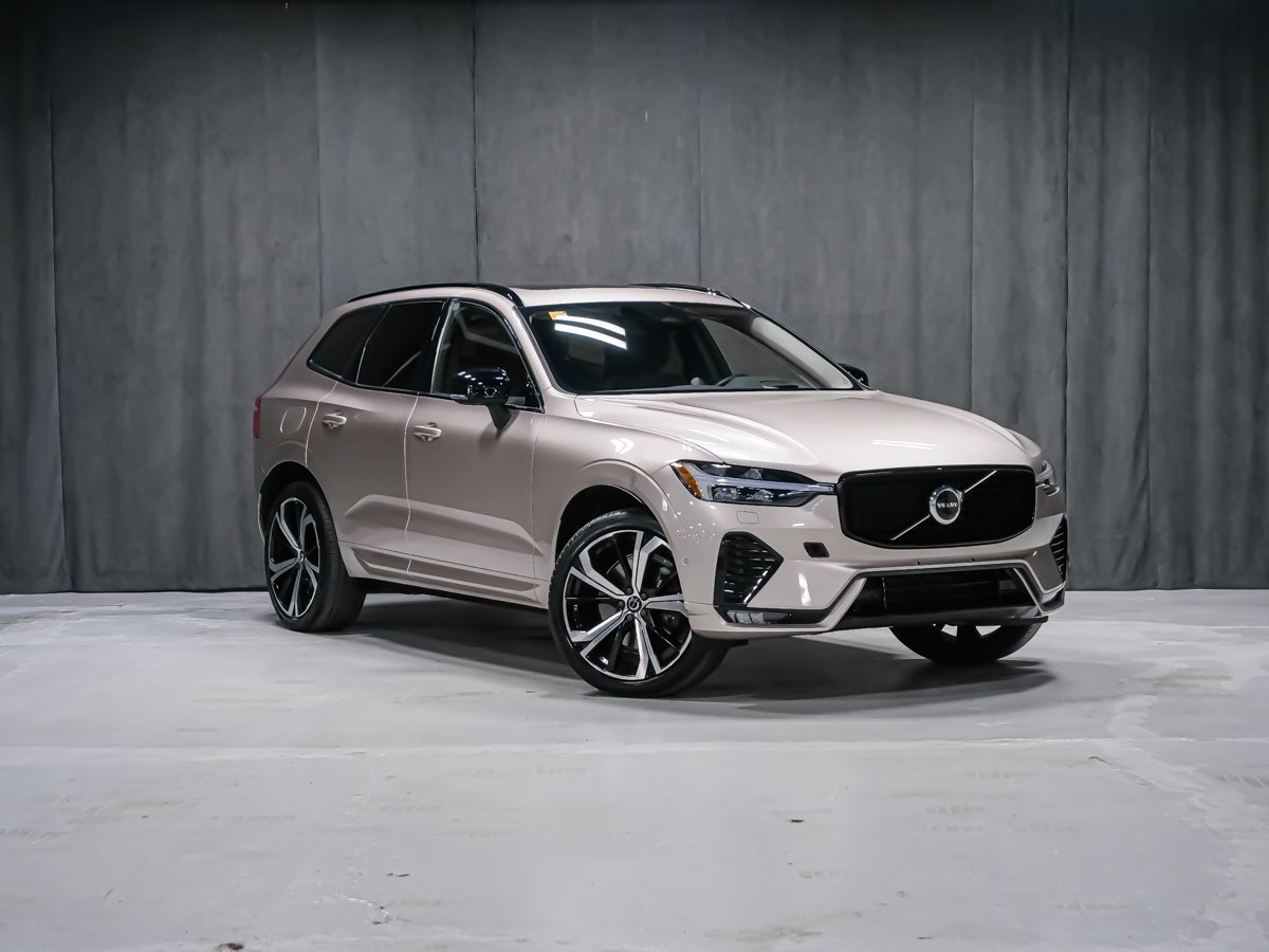 2023 Volvo XC60 Ultimate Dark Theme Purple Montreal - photo #1