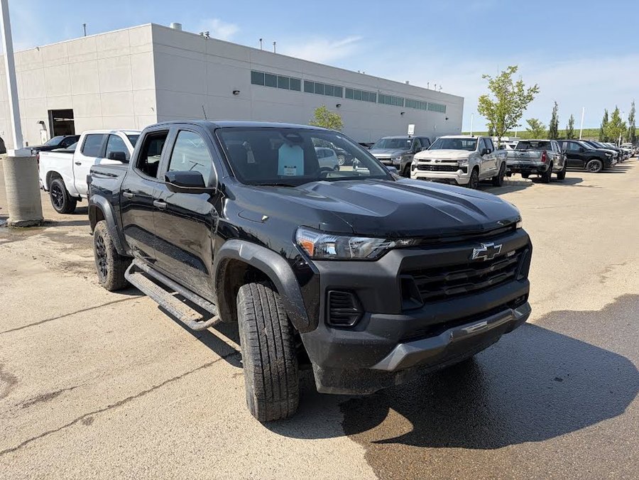 2023 Chevrolet Colorado 2023 Black