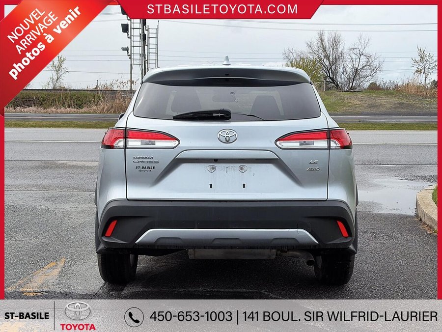 TOYOTA Corolla Cross 2023 2023 Argent sonique métallisé