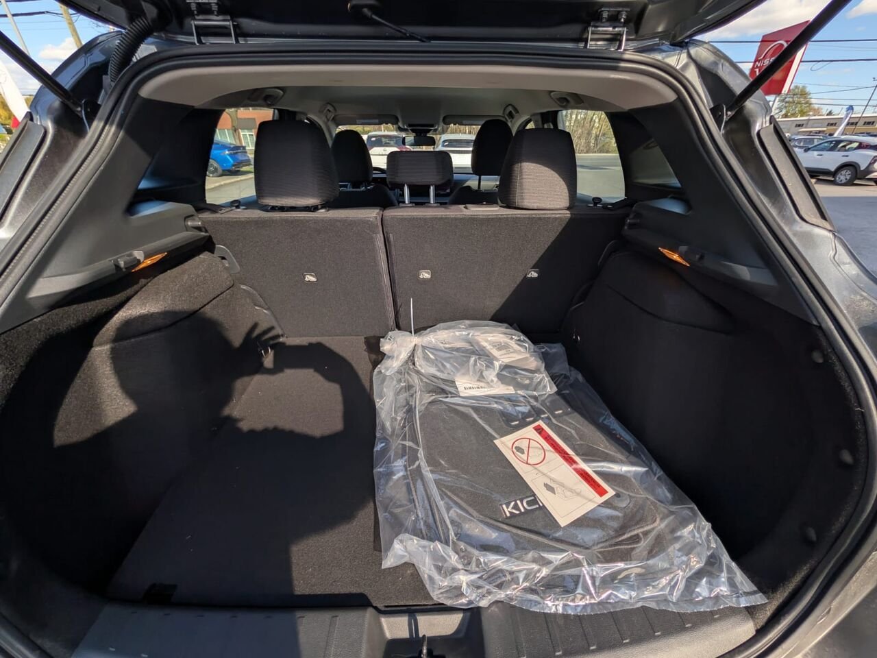 NISSAN Kicks KICKS S 2026 Gris poudre métallisé Châteauguay - photo #12