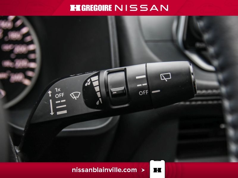 2023 Nissan Rogue Beige Laval - photo #20