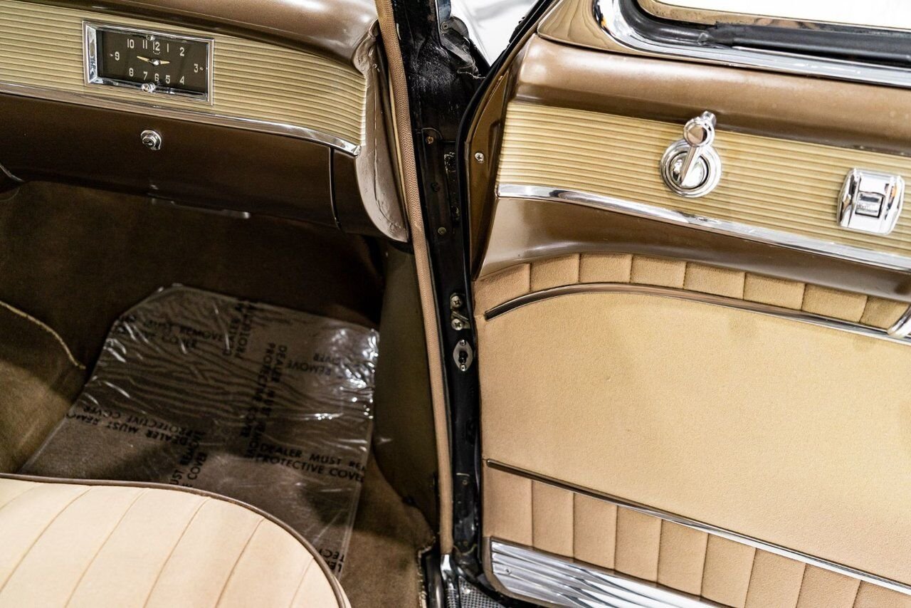 1951 Cadillac Fleetwood Unrestored factory black paint **PRICE IN USD** Black Montreal - photo #76