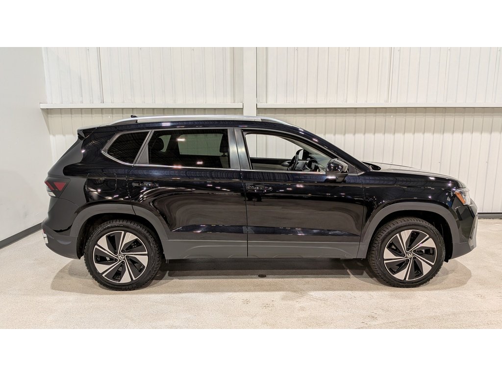 Volkswagen Taos Comfortline 4MOTION 2025 Noir Val-David - photo #6