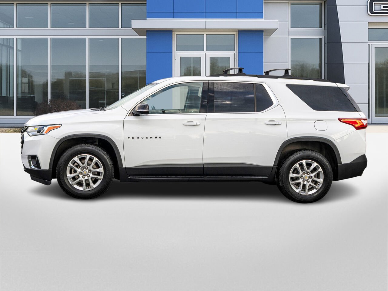 2019 Chevrolet Traverse LT tissu 4 portes TI avec 1LT White Châteauguay - photo #2
