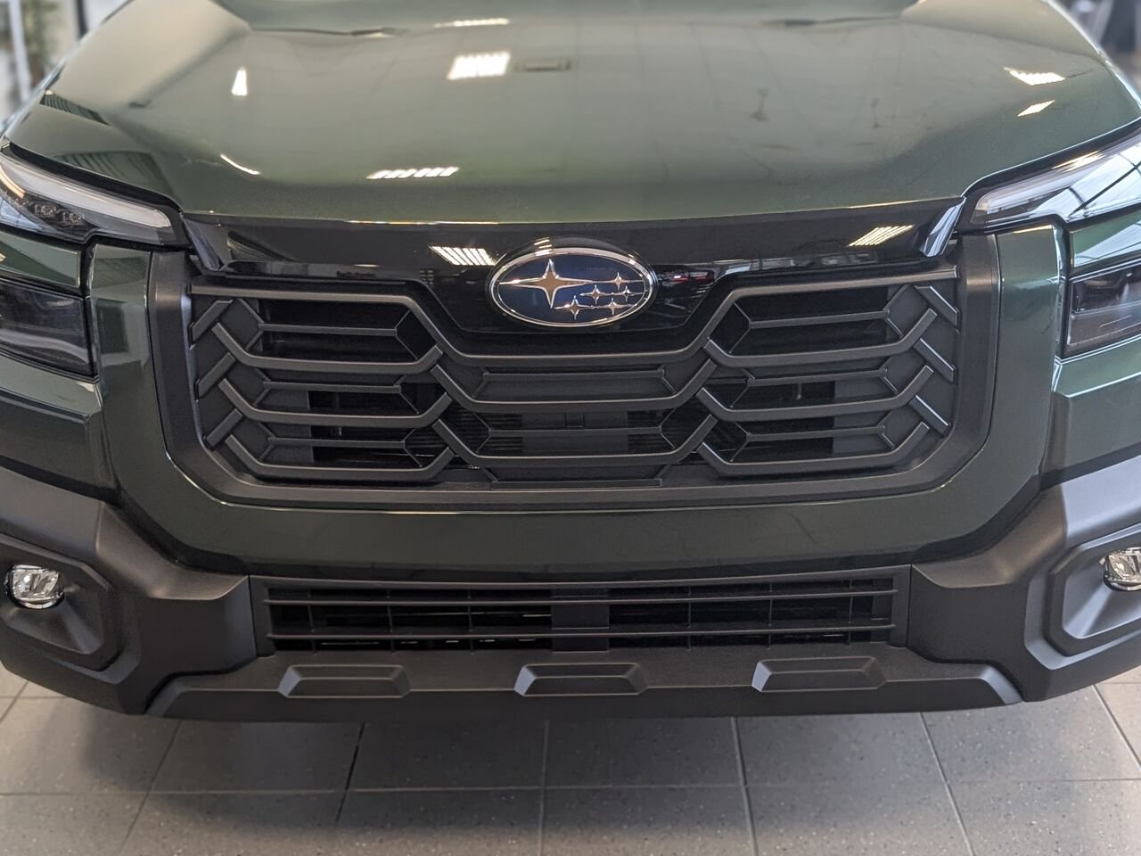 Subaru Outback Limited XT AWD 2026 Émeraude foncé nacré Saint-Hyacinthe - photo #3
