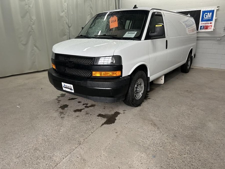 2018 CHEVROLET FOURGONNETTE UTILITAIRE LONGUE EXPRESS 2018 White