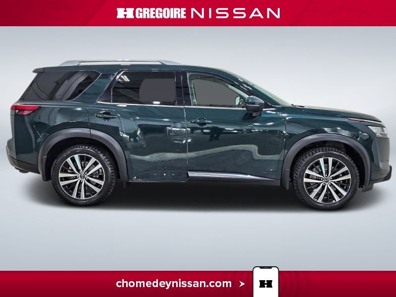 2024 Nissan Pathfinder Green Laval - photo #10