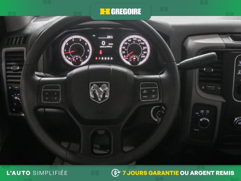 Ram 1500 820283 | ST 4WD AUTO A/C MAGS CAM RECUL BLUETOOTH 2019 Gris Laval - photo #22