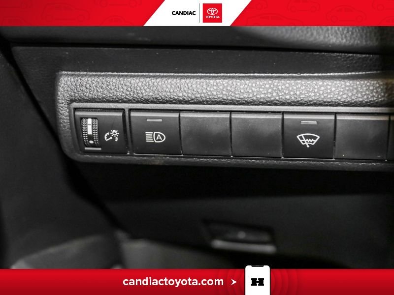 Toyota Corolla 2023 Blanc Blainville - photo #18