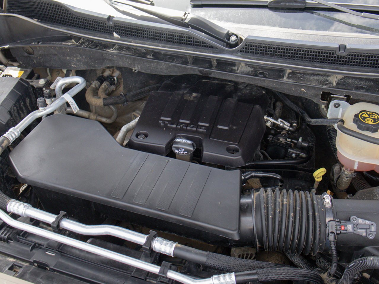 2022 Chevrolet Silverado 1500 4WD Crew Cab 147 LT Trail Boss Beige Sherwood Park - photo #15