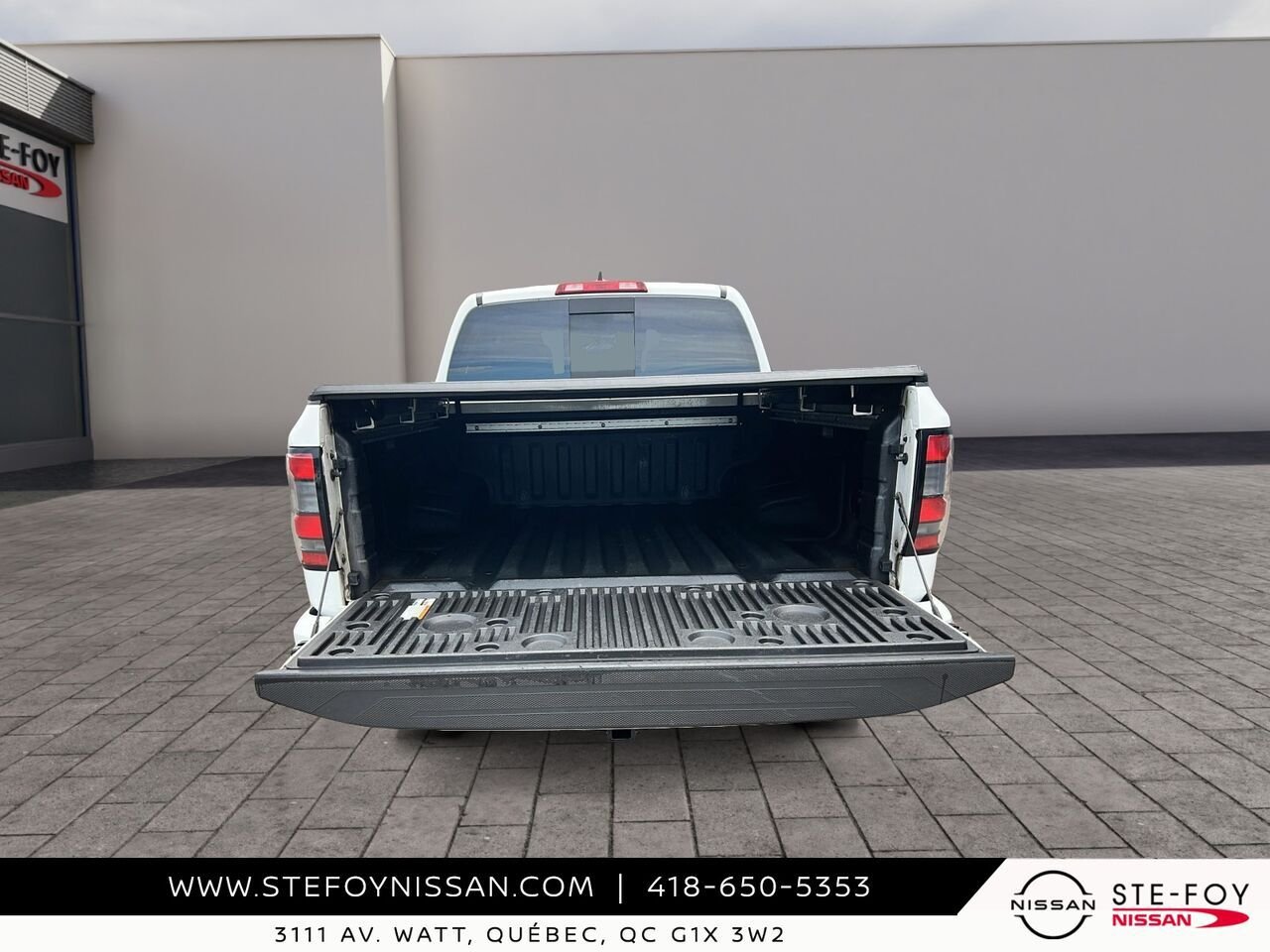 Nissan Frontier PRO-4X 2023 Blanc Ste-Foy - photo #16