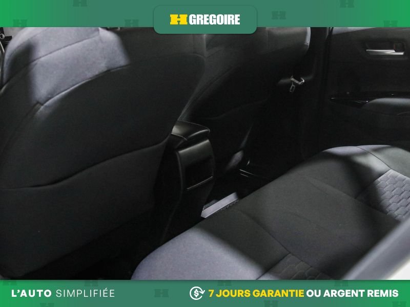 Toyota Corolla 2022 Blanc Saint-Eustache - photo #23