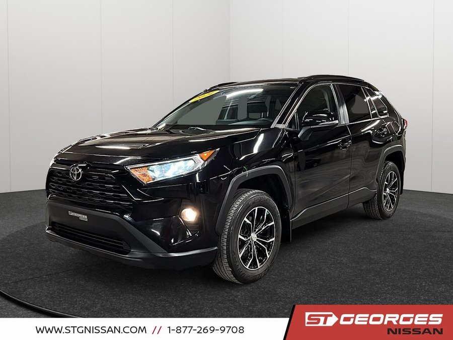 2021 Toyota RAV4 2021 Black