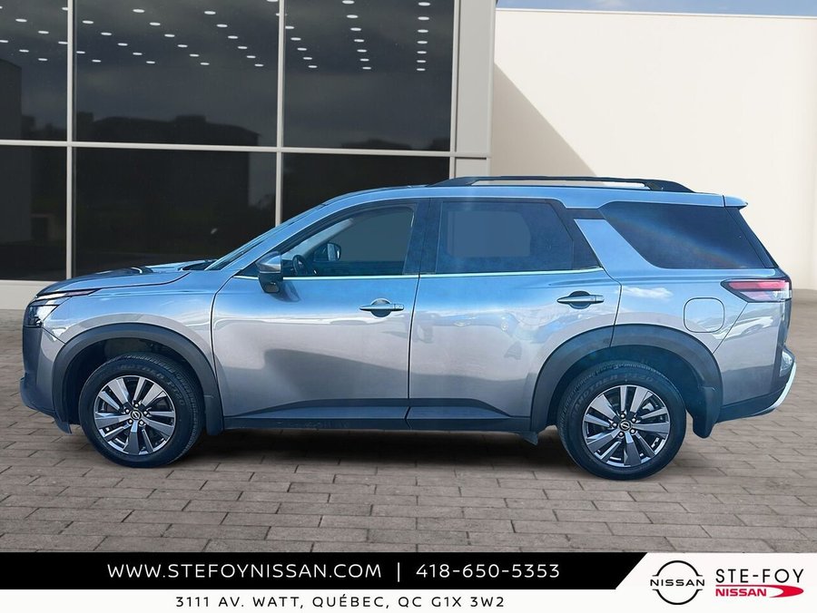 Nissan Pathfinder SV 4RM S6713 2024 Gris