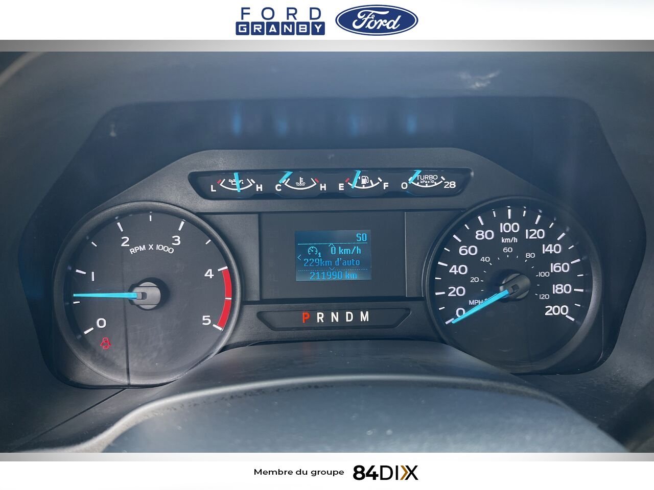 2022 Ford Super Duty F-550 DRW White Granby - photo #17
