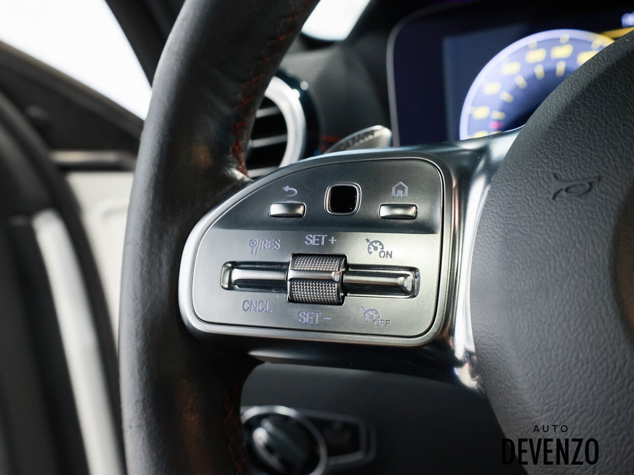 Mercedes-Benz E-Class 2019 Blanc Saint-Eustache - photo #17