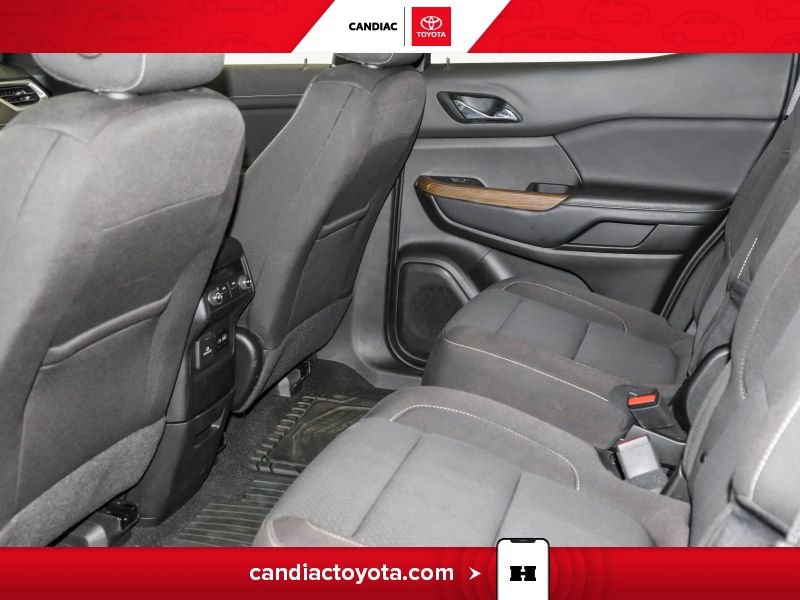 GMC Acadia 2023 Noir Laval - photo #32
