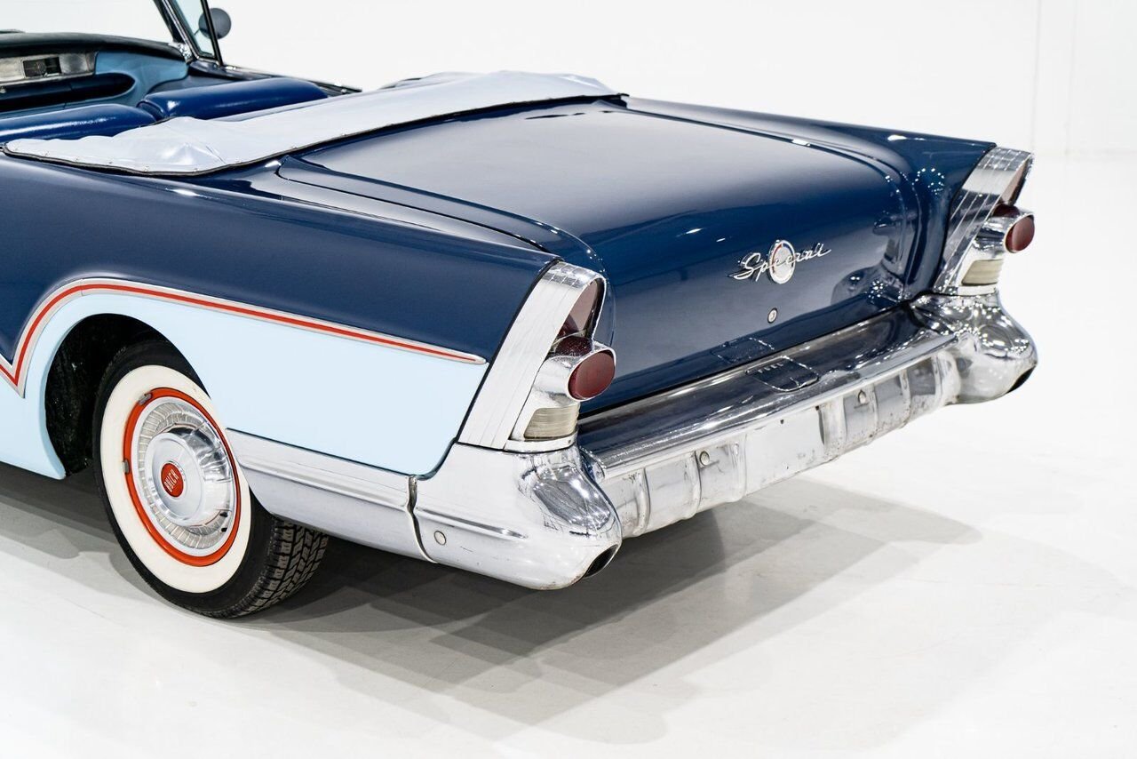Buick Special 364/300HP NailHead 1 of only 2,056 | PRICE IN USD 1957 Bleu Montréal - photo #45