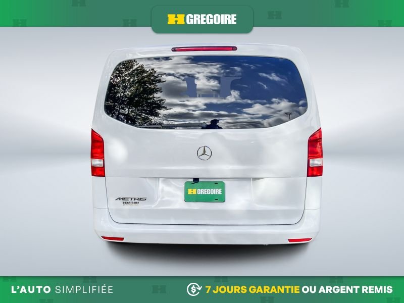 Mercedes Benz Metris 2022 Bleu Laval - photo #7