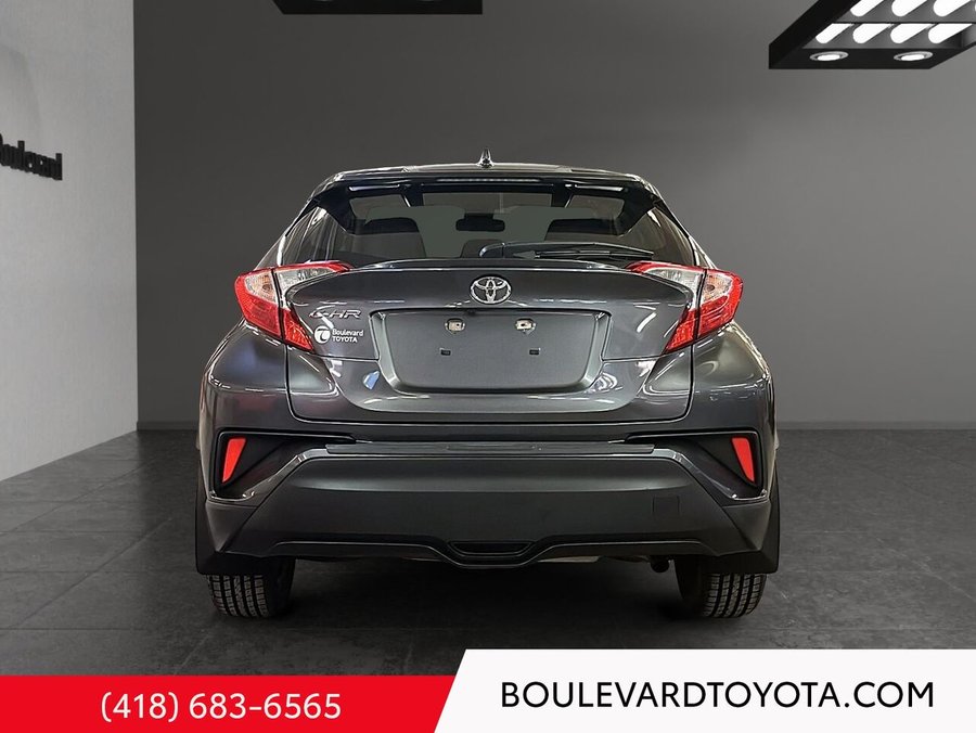 2021 Toyota C-HR 2021 Grey