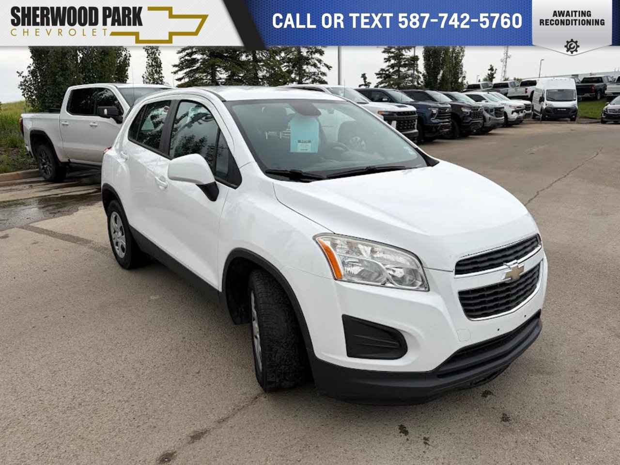 2015 Chevrolet Trax FWD 4dr LS White Sherwood Park - photo #0
