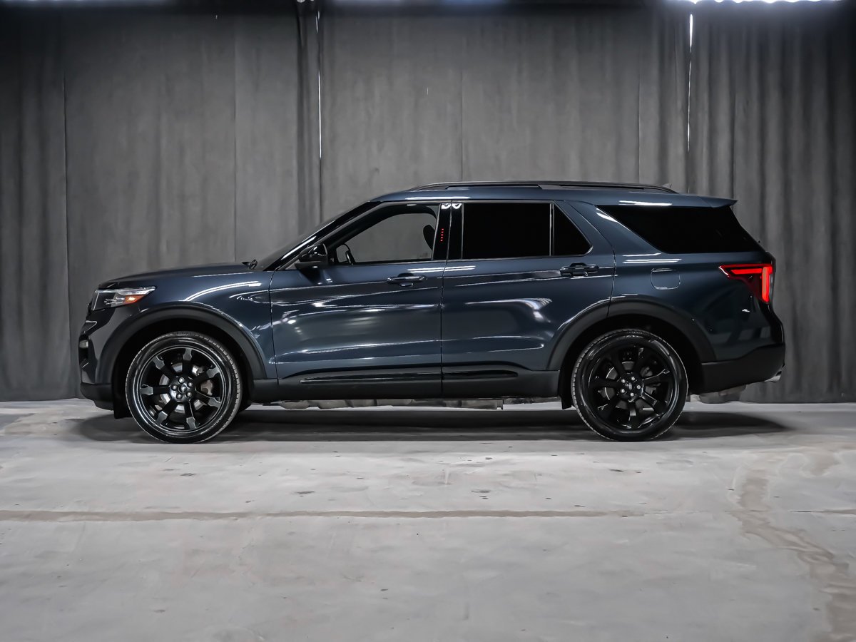 Ford Explorer ST-LINE TOIT OUVRANT VOLANT CHAUFFANT 2023 gray Montréal - photo #1