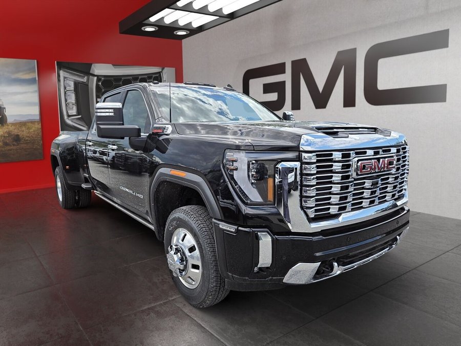 GMC Sierra 3500HD Denali cabine multiplace 4RM 172 po 2026 NOIR ONYX