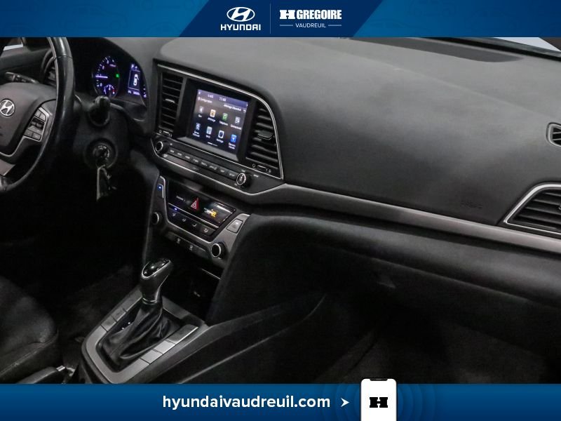 Hyundai Elantra 2017 Blanc Saint-Eustache - photo #30