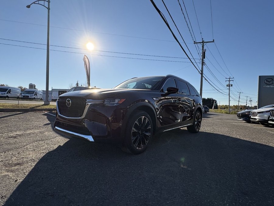 MAZDA CX-90 hybride rechargeable GT TI 2025 Rouge artisanal cristal métallisé