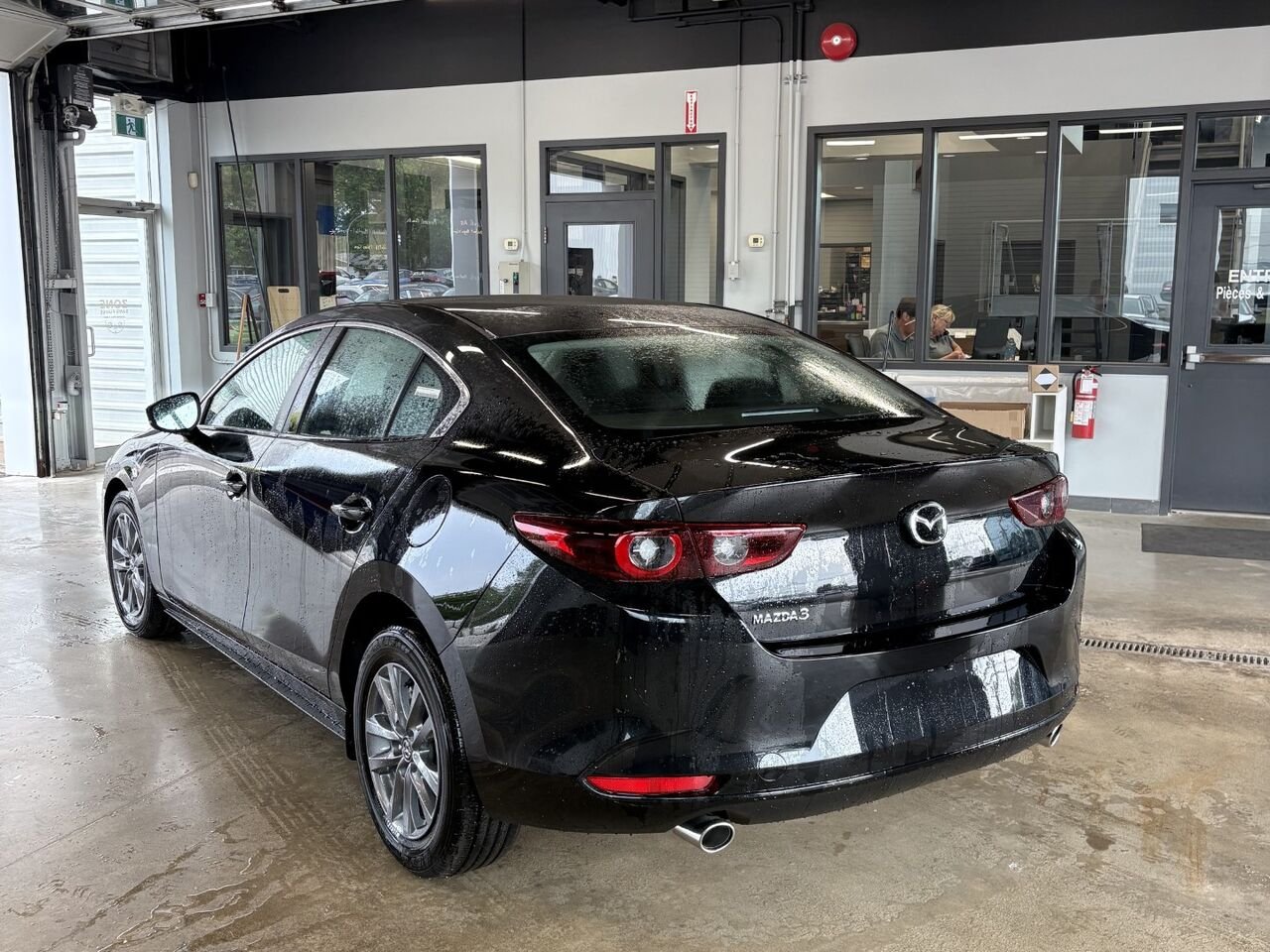 2026 MAZDA Mazda3 GS Jet Black Mica Châteauguay - photo #2