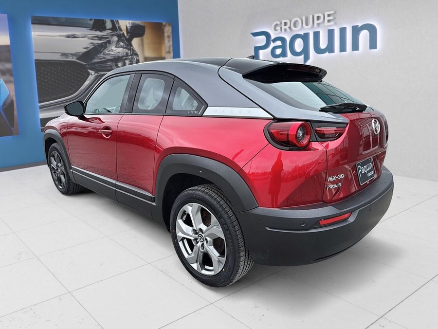 2022 Mazda MX-30 2022 Red