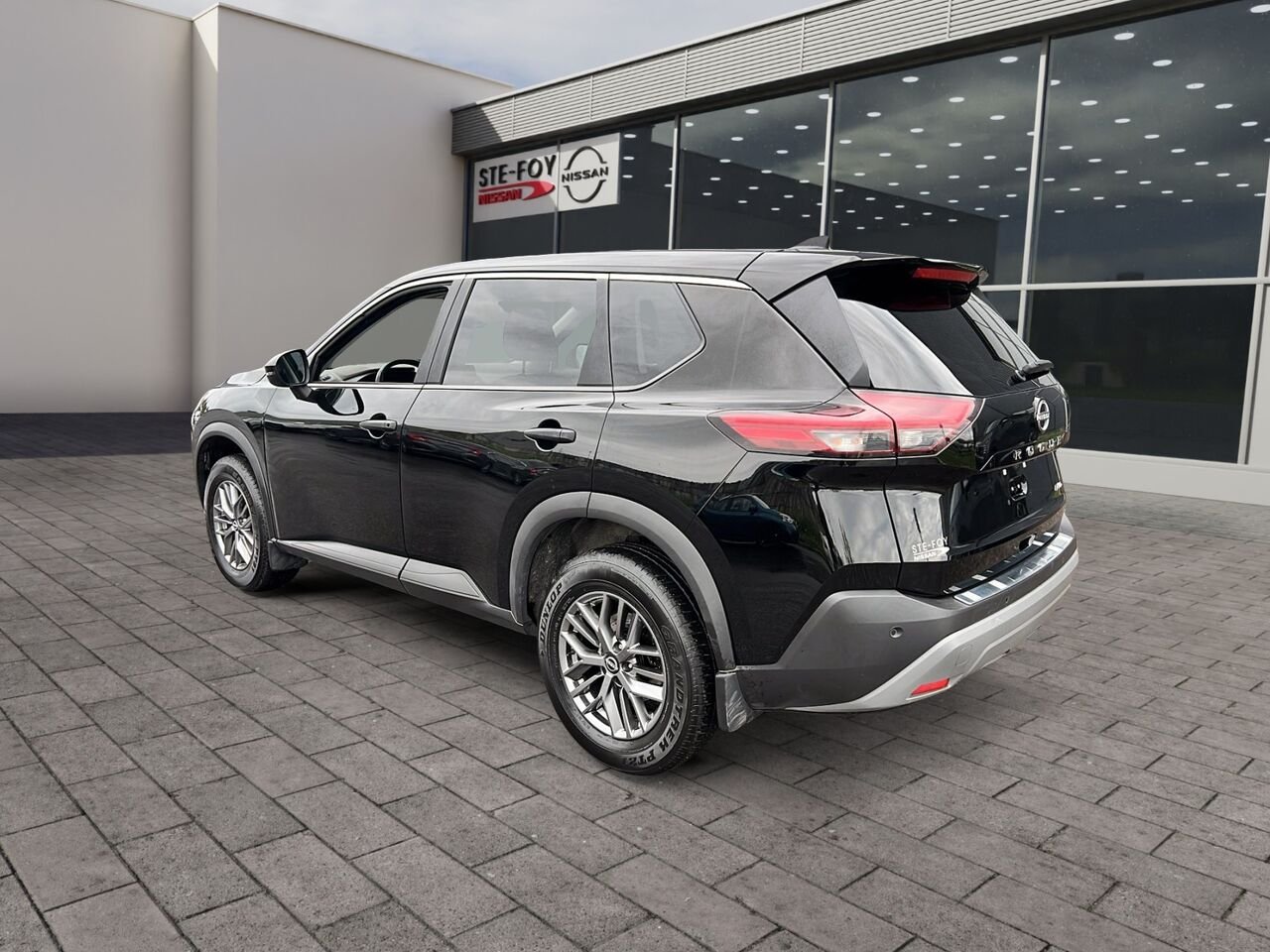 Nissan ROGUE S TRACTION INTEGRALE 2023 Noir Québec - photo #3