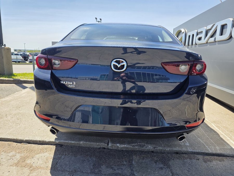 Mazda Mazda3 2026 2026 Bleu cristal foncé mica