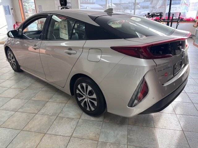 Toyota Prius Prime Upgrade Technologie 2020 Titane éclatant Lac-Etchemin - photo #4