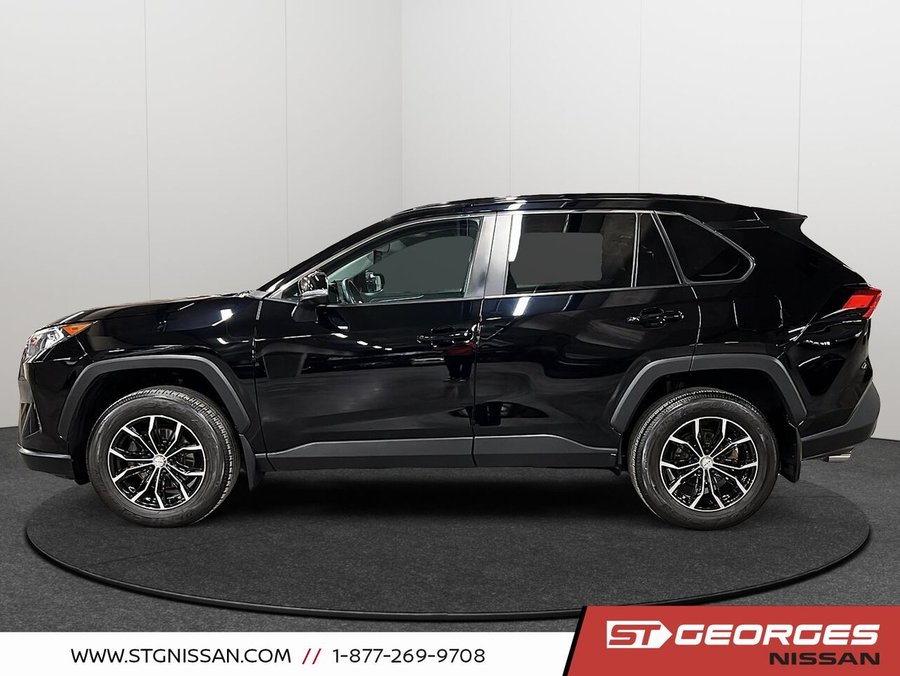 2021 Toyota RAV4 2021 Black