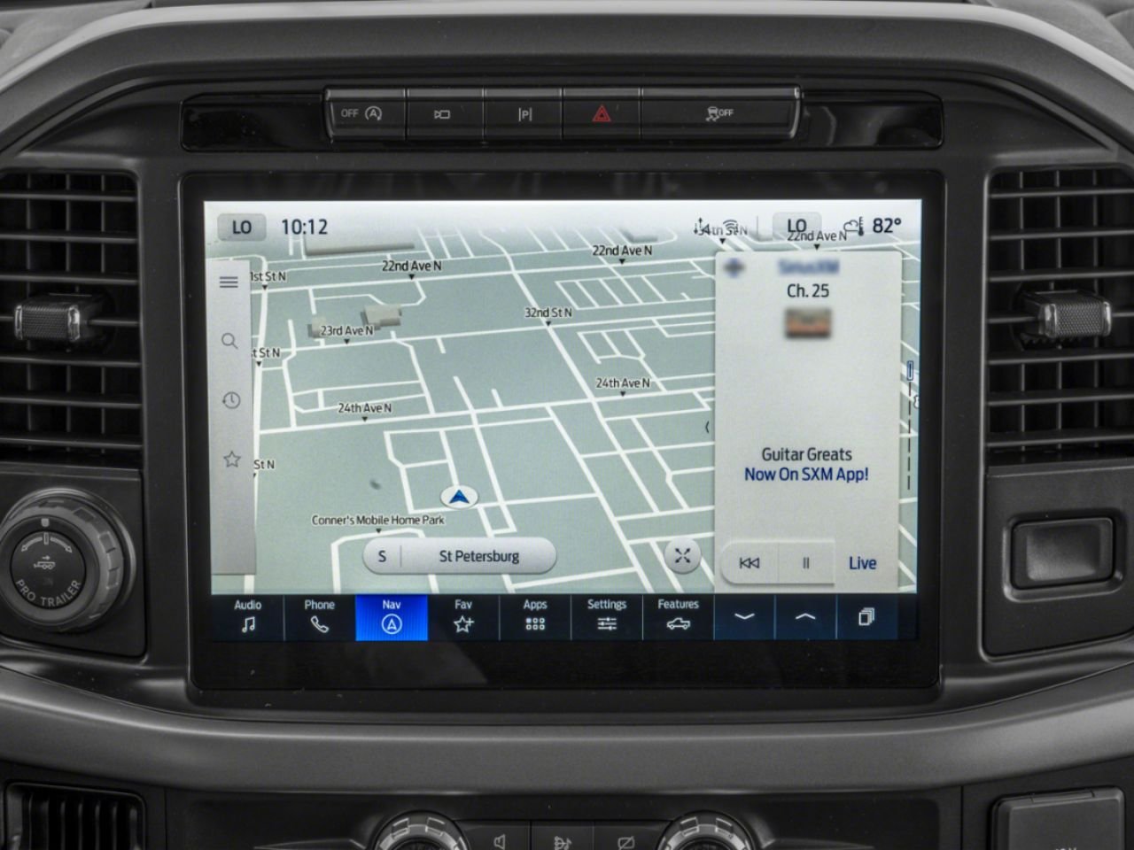 2025 Ford F-150 Oxford White Sainte-Julienne - photo #8