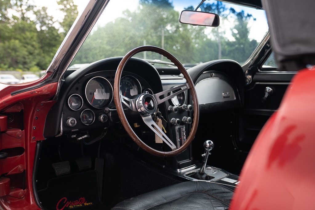 Chevrolet Corvette 1967 Rouge Montréal - photo #19