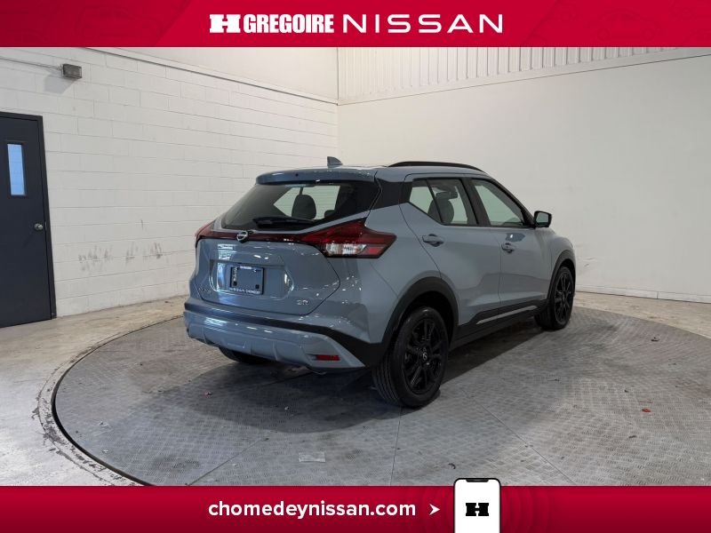 2024 Nissan Kicks Grey Blainville - photo #20