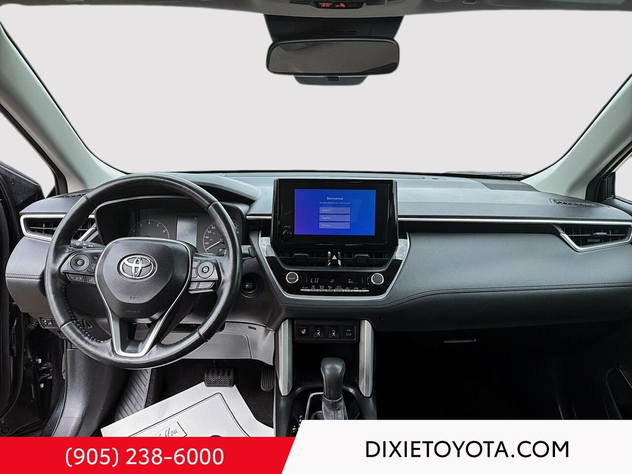 2024 Toyota Corolla Cross LE FWD / HEATED SEATS / TOYOTA SAFETY SENSE / BACK UP CAMERA / CARPLAY AND ANDROID AUTO Black Mississauga - photo #15