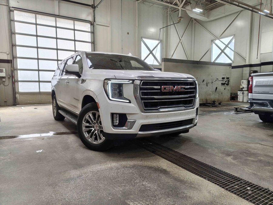 2022 GMC Yukon XL 2022 White