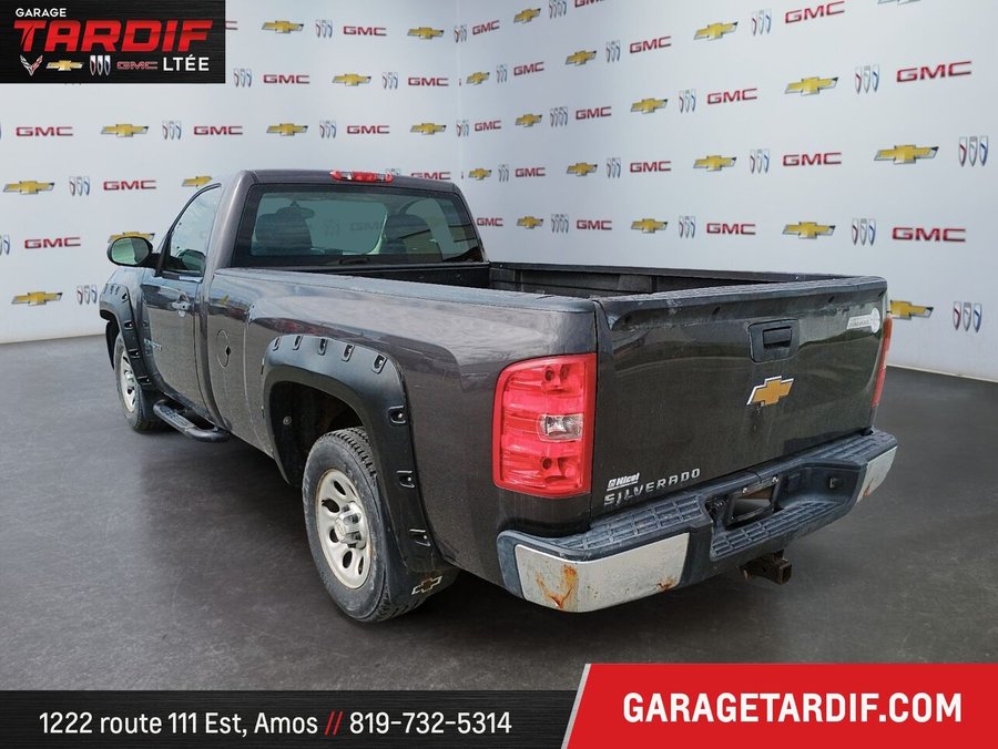 CHEVROLET SILVERADO 1500 2R CAISSE STANDARD - GMT 2010 2010 GRIS TAUPE METALLISE