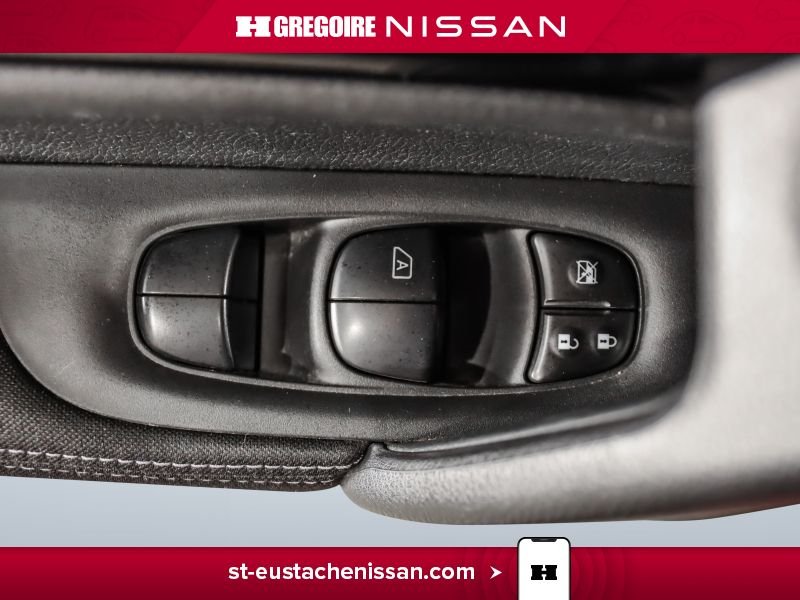 2019 Nissan Qashqai Red Saint-Eustache - photo #27