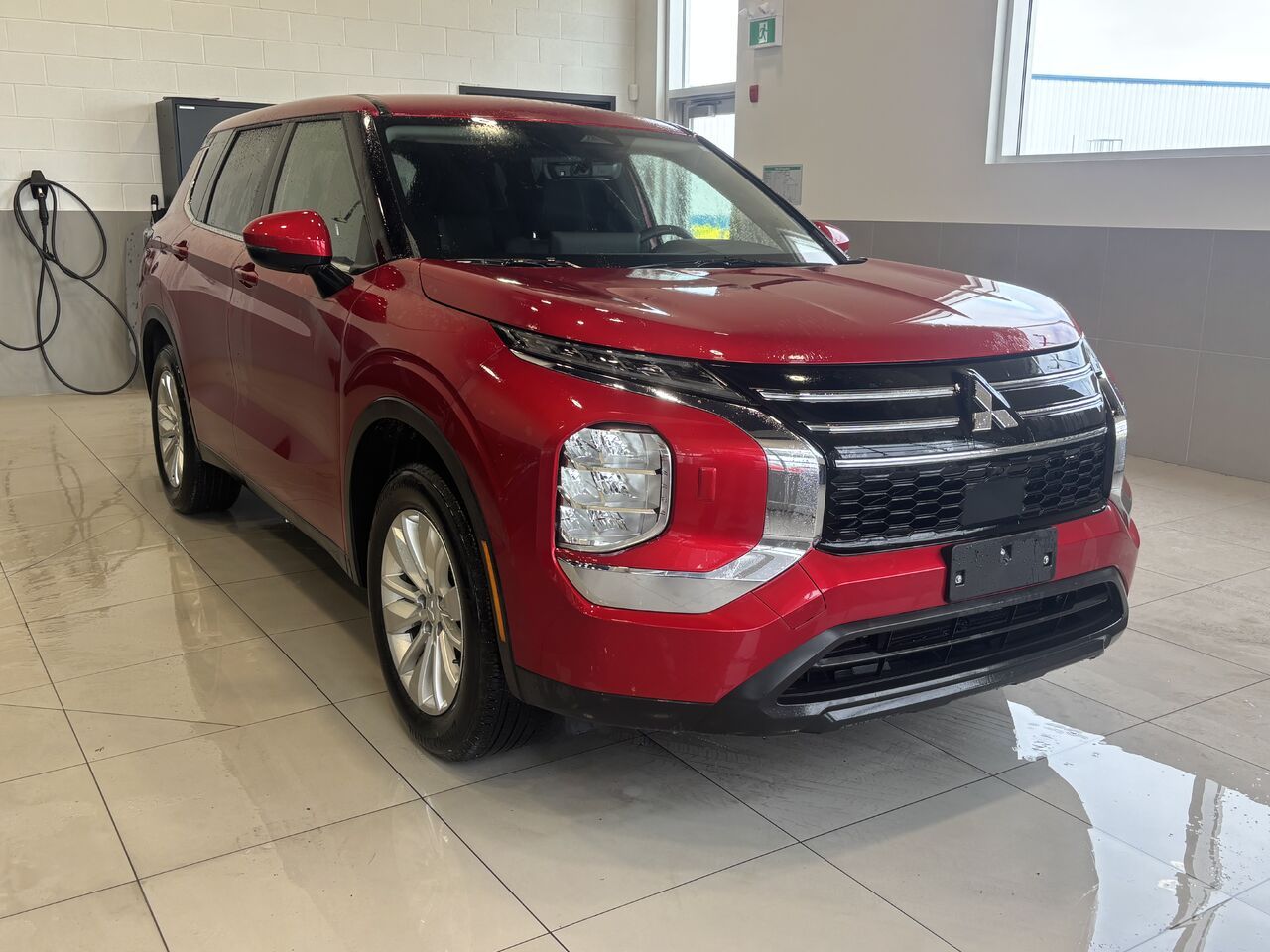 Mitsubishi Outlander 2025